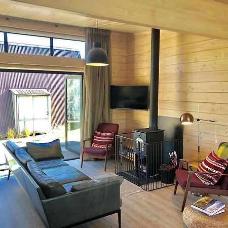Modern Kowhai Cottage Wanaka Exterior foto