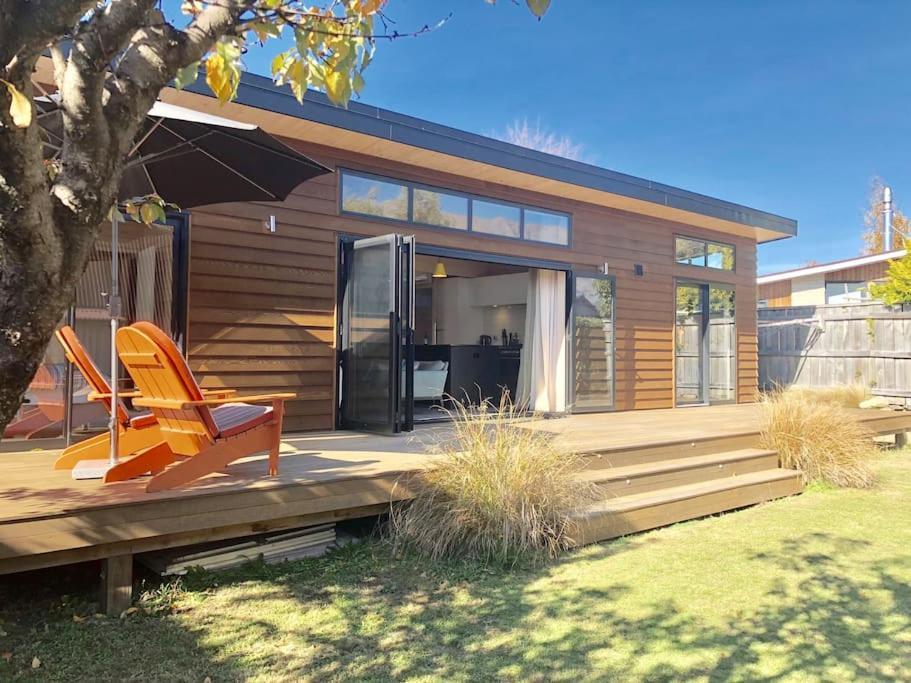 Modern Kowhai Cottage Wanaka Exterior foto